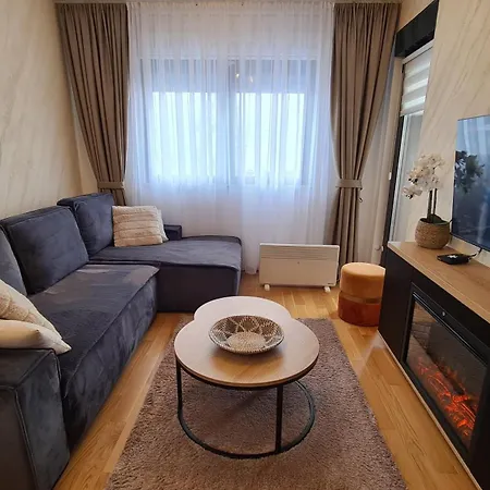 Apartmán Free Garage *