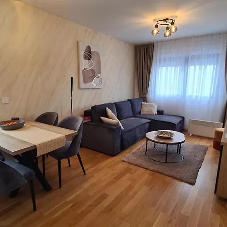 Free Garage * ズラティボール