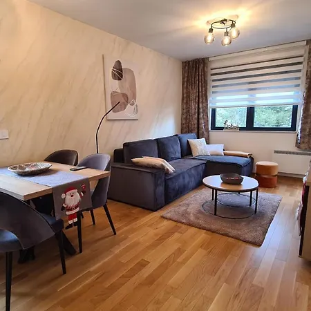 Free Garage * ズラティボール