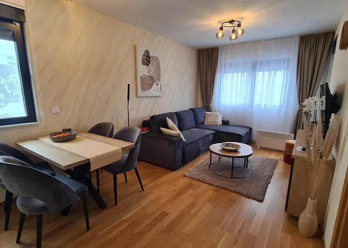 Free Garage * Zlatibor